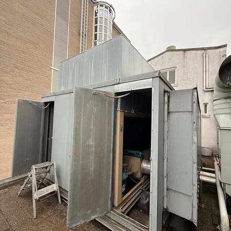 Sloopwerk technische ruimte Krasnapolsky
